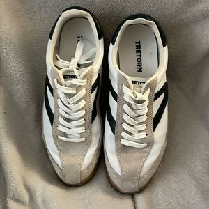 Tretorn Sneakers Sz 8.